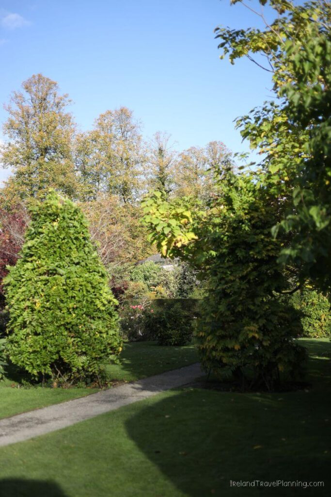 Garden path in Dublin park, a free thing to do in Dublin.