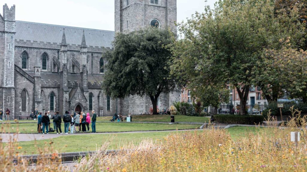 Dublin's Christ Church Cathedral with tourists, a free thing to do in Dublin.