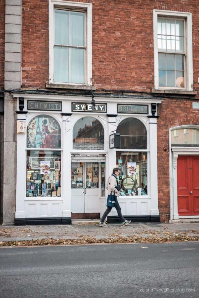 Sweny's Pharmacy in Dublin, a free thing to do in Dublin.